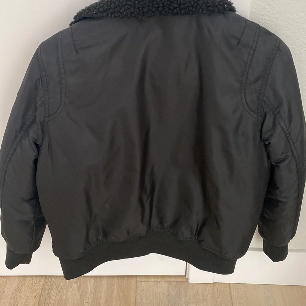 Jacket - Picture 7 of 7